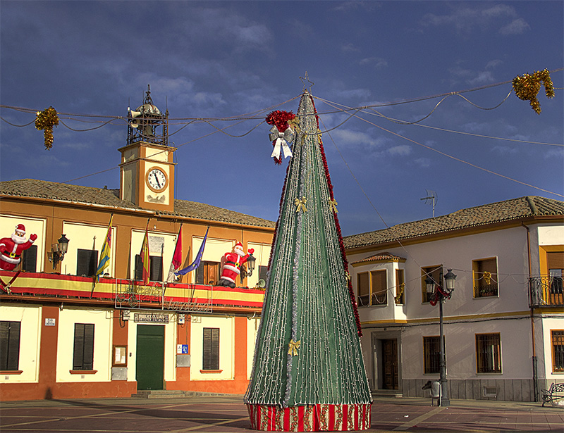 Plaza de la Constitución de Malpica de Tajo en Navidad