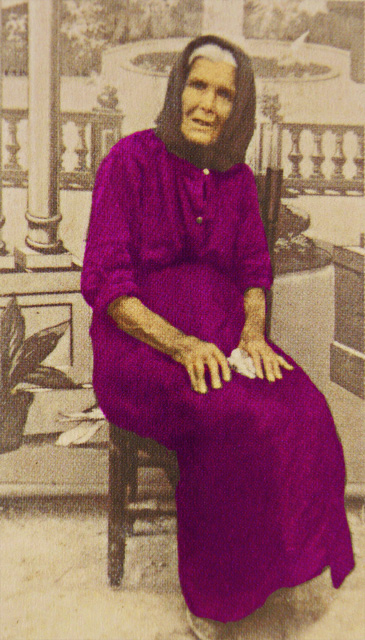 Encarnación, abuela de Esperanza, con 90 años, en 1940