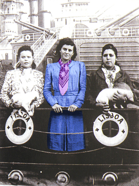Juliana, Alejandra y Quilina en foto con barco (1936)