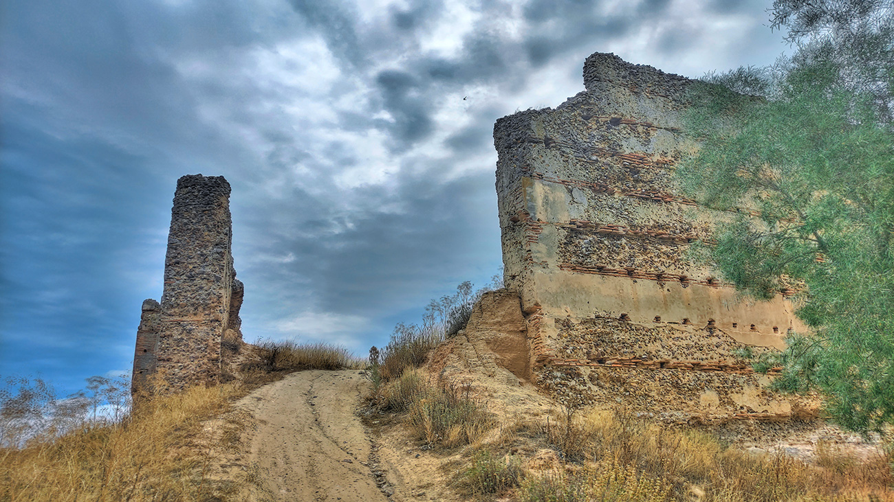 Hueco de la torre oeste del Castillo Villaba - Cebolla - Malpica de Tajo