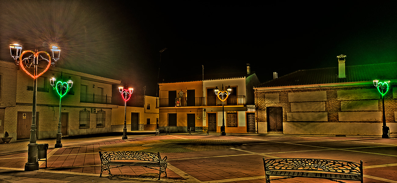 Malpica de Tajo de noche, iluminación fiesta del Santo 2022 -6 