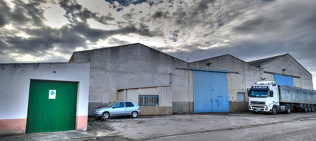 Almacén de alfalfa y granos Ramos en Malpica de Tajo 